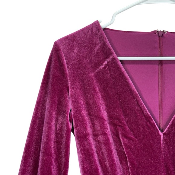 Candies Magenta Pink Velvet Romper. Size XS - Picture 5 of 15